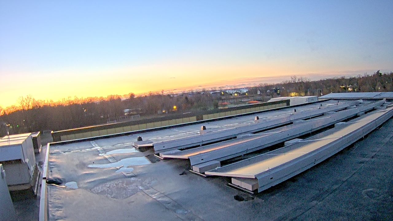 Thumbnail for current weather camera view from Mamaroneck Union Free Sch Dist in Mamaroneck, New York