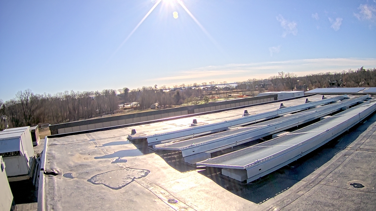 Thumbnail for current weather camera view from Mamaroneck Union Free Sch Dist in Mamaroneck, New York