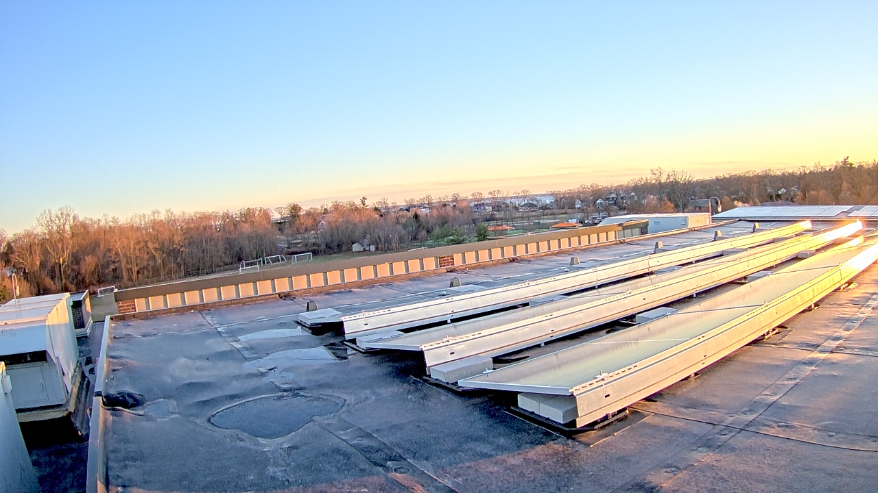 Thumbnail for current weather camera view from Mamaroneck Union Free Sch Dist in Mamaroneck, New York