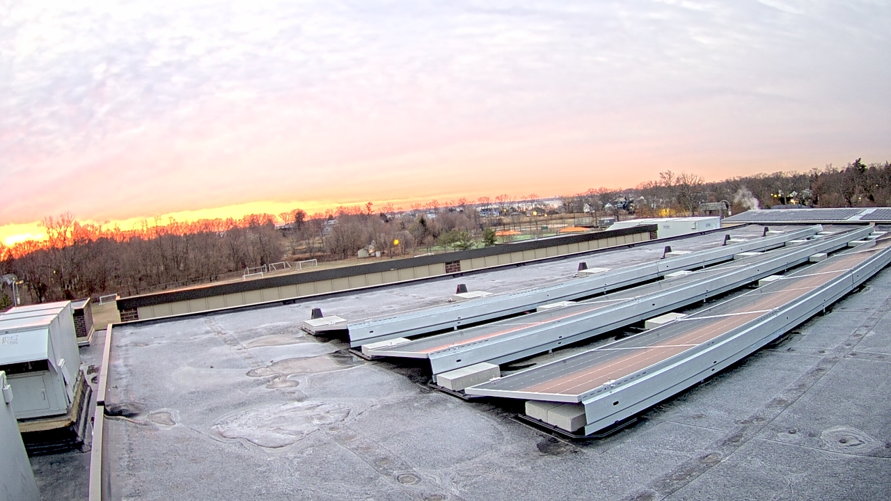 Thumbnail for current weather camera view from Mamaroneck Union Free Sch Dist in Mamaroneck, New York