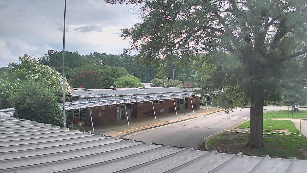 Thumbnail for current weather camera view from Maybeury ES in Tuckahoe, Virginia