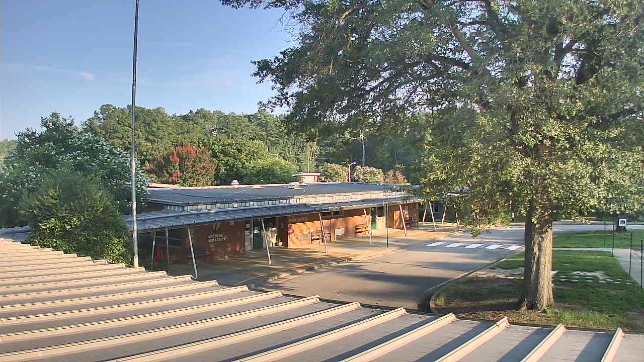 Thumbnail for current weather camera view from Maybeury ES in Tuckahoe, Virginia