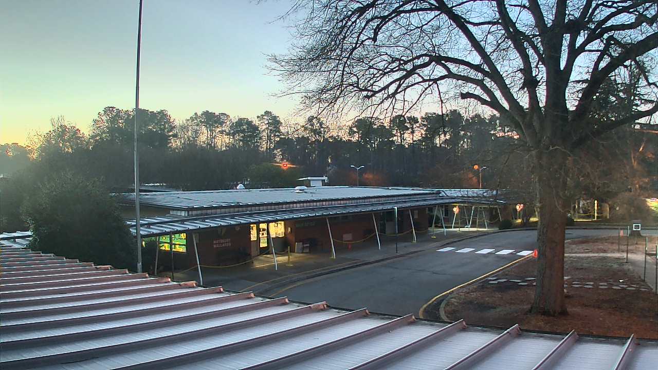Thumbnail for current weather camera view from Maybeury ES in Tuckahoe, Virginia