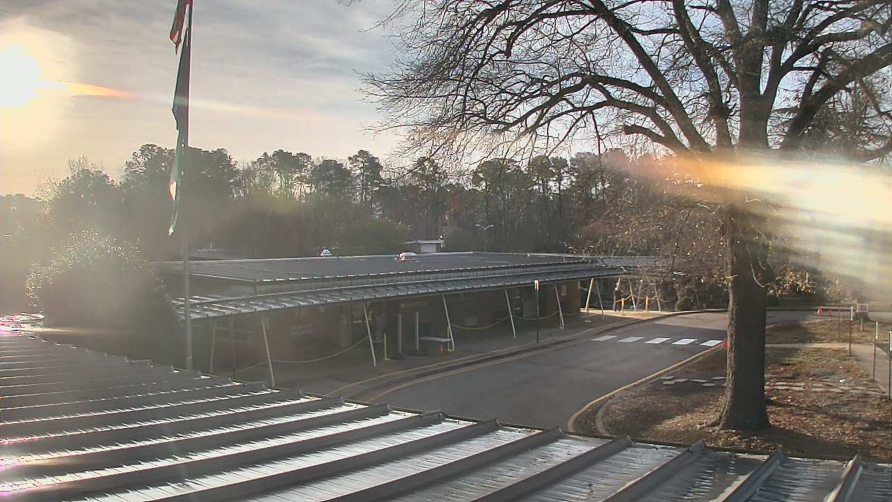 Thumbnail for current weather camera view from Maybeury ES in Tuckahoe, Virginia