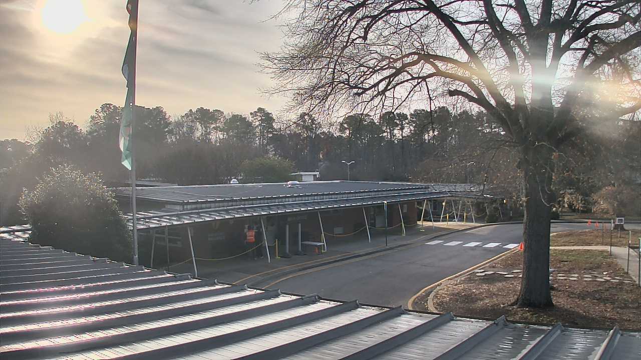 Thumbnail for current weather camera view from Maybeury ES in Tuckahoe, Virginia