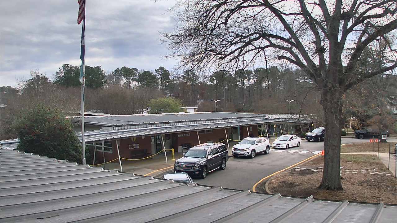 Thumbnail for current weather camera view from Maybeury ES in Tuckahoe, Virginia