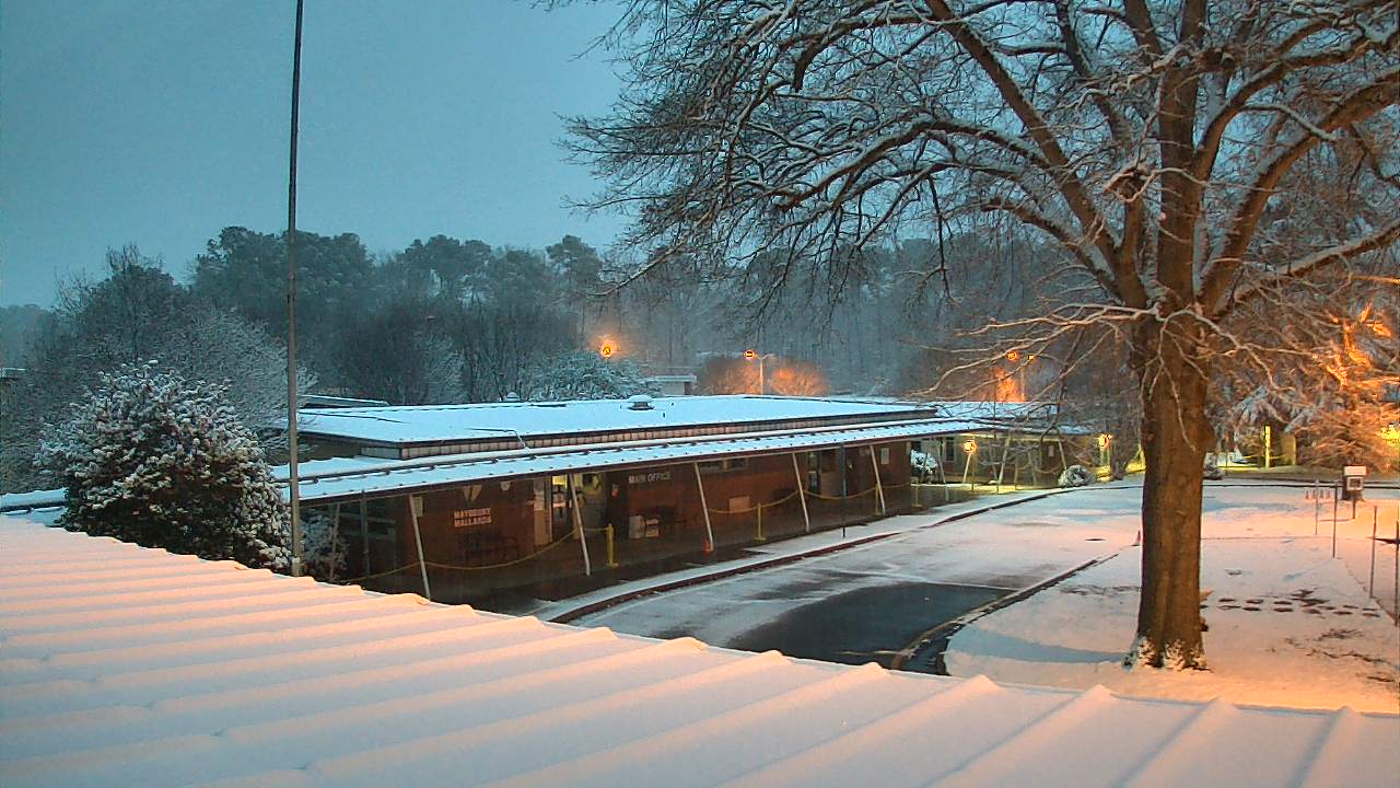 Thumbnail for current weather camera view from Maybeury ES in Tuckahoe, Virginia