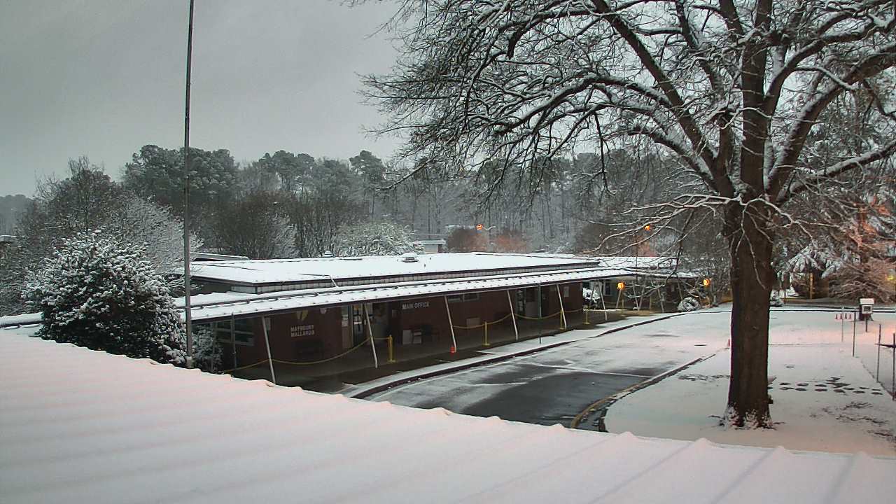 Thumbnail for current weather camera view from Maybeury ES in Tuckahoe, Virginia