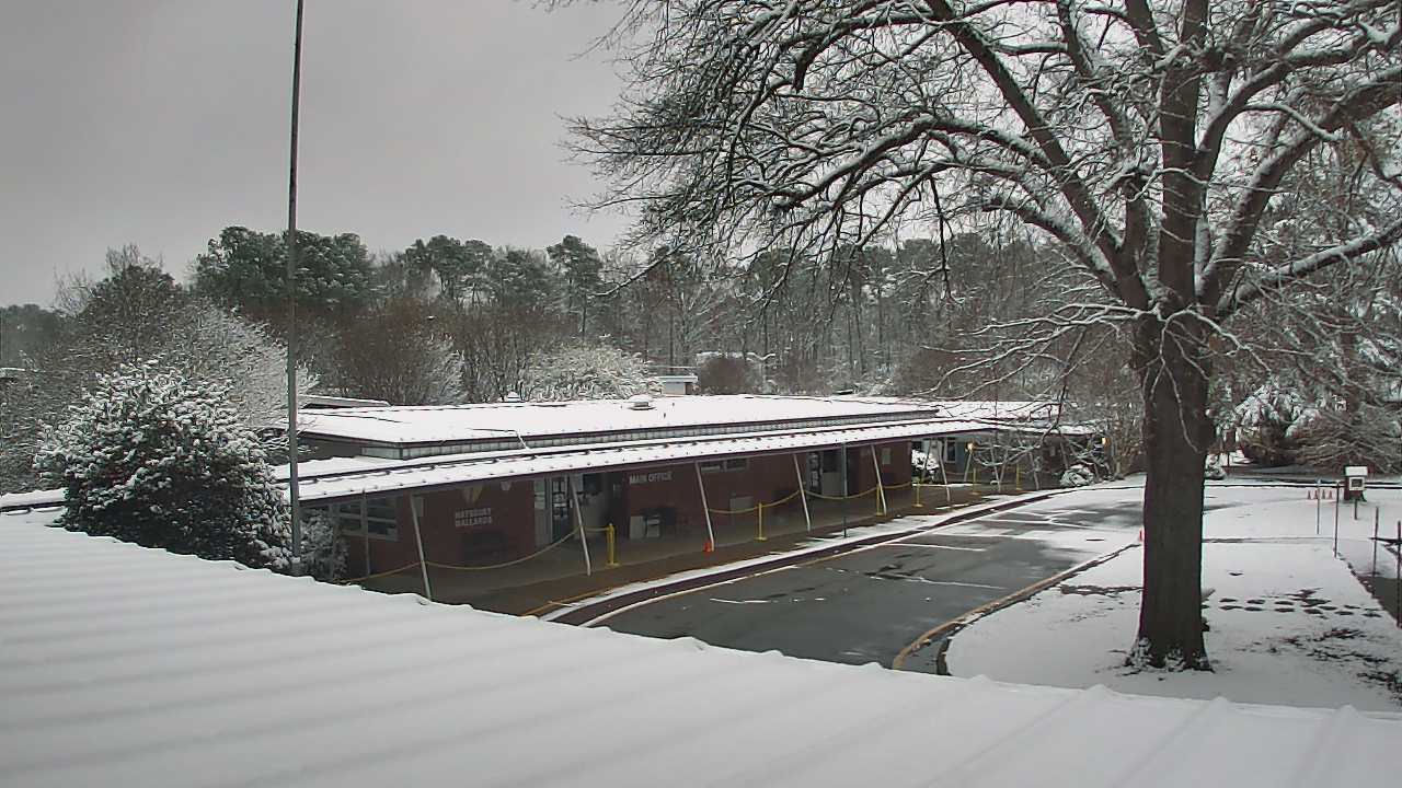 Thumbnail for current weather camera view from Maybeury ES in Tuckahoe, Virginia