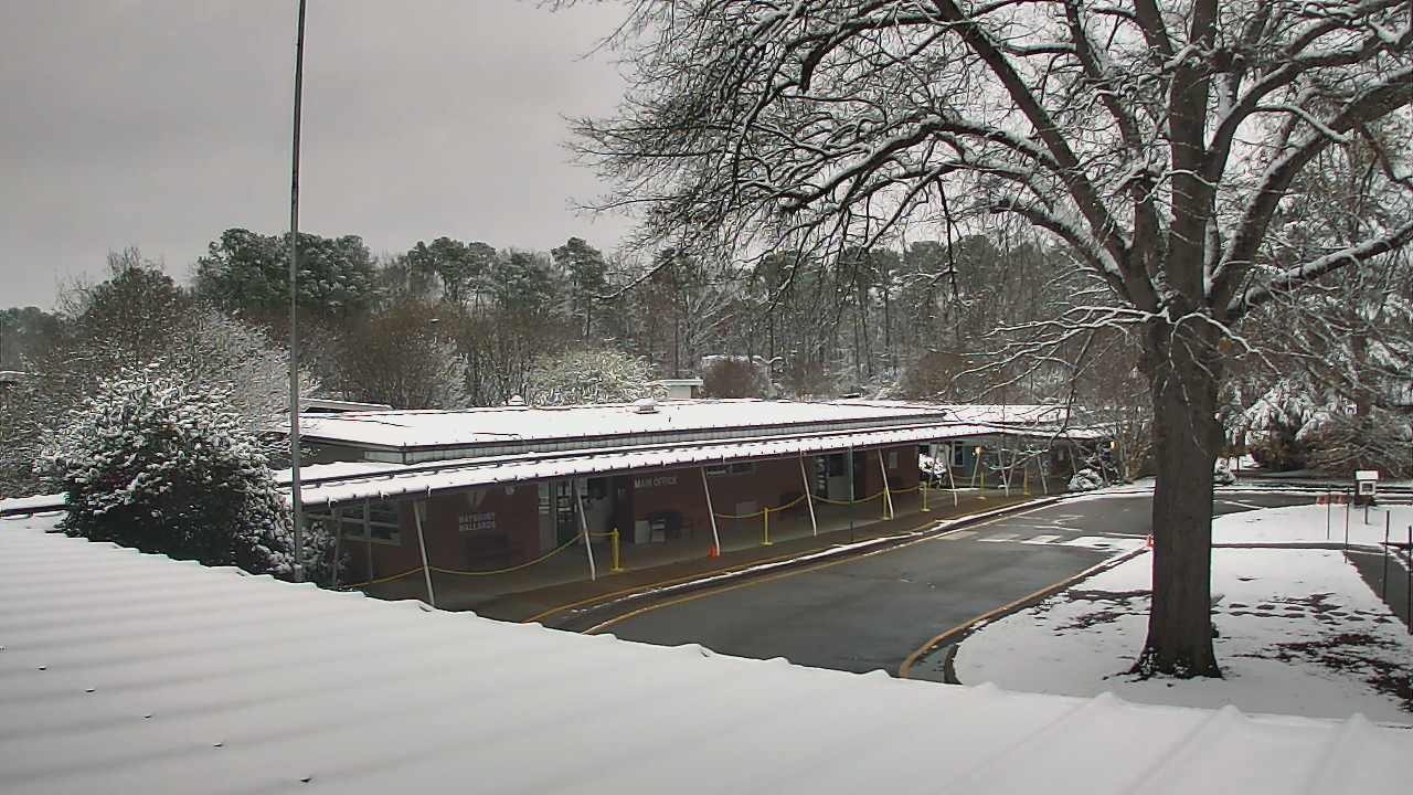 Thumbnail for current weather camera view from Maybeury ES in Tuckahoe, Virginia