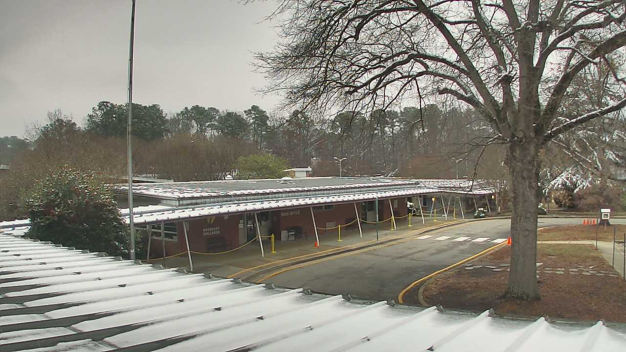 Thumbnail for current weather camera view from Maybeury ES in Tuckahoe, Virginia
