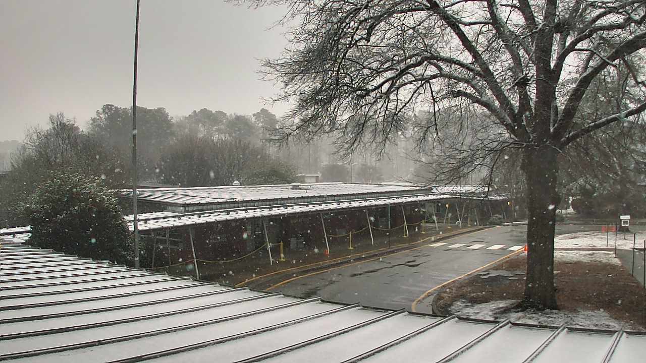 Thumbnail for current weather camera view from Maybeury ES in Tuckahoe, Virginia