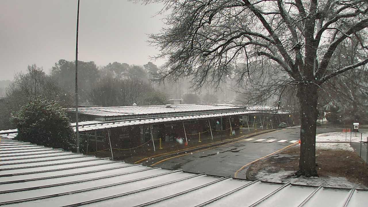Thumbnail for current weather camera view from Maybeury ES in Tuckahoe, Virginia