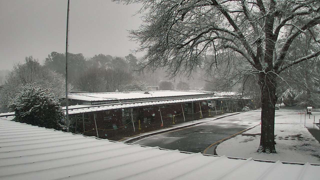 Thumbnail for current weather camera view from Maybeury ES in Tuckahoe, Virginia