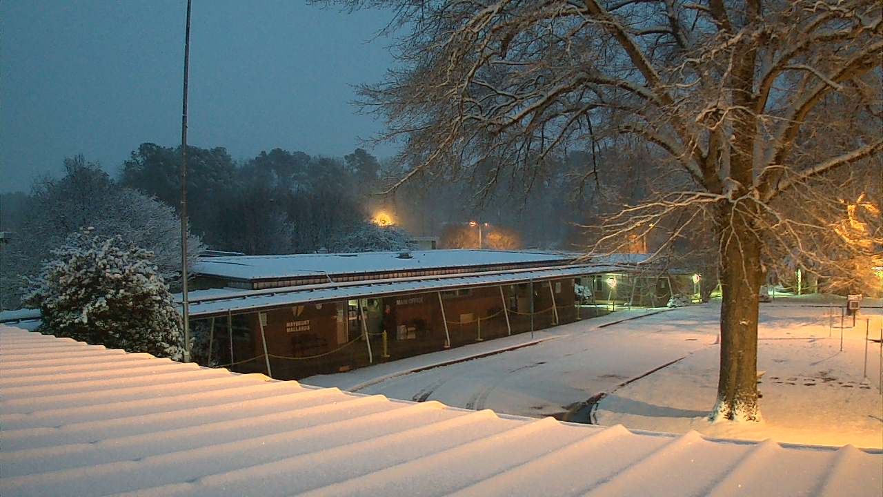 Thumbnail for current weather camera view from Maybeury ES in Tuckahoe, Virginia