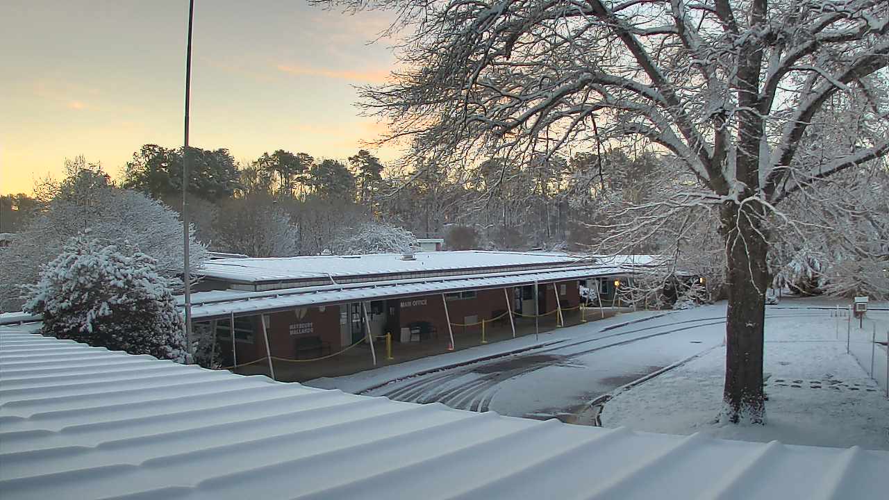 Thumbnail for current weather camera view from Maybeury ES in Tuckahoe, Virginia