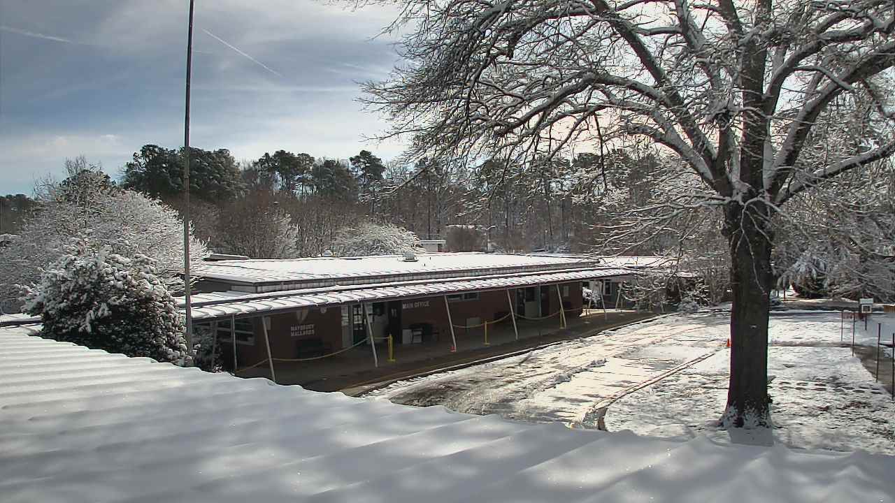 Thumbnail for current weather camera view from Maybeury ES in Tuckahoe, Virginia