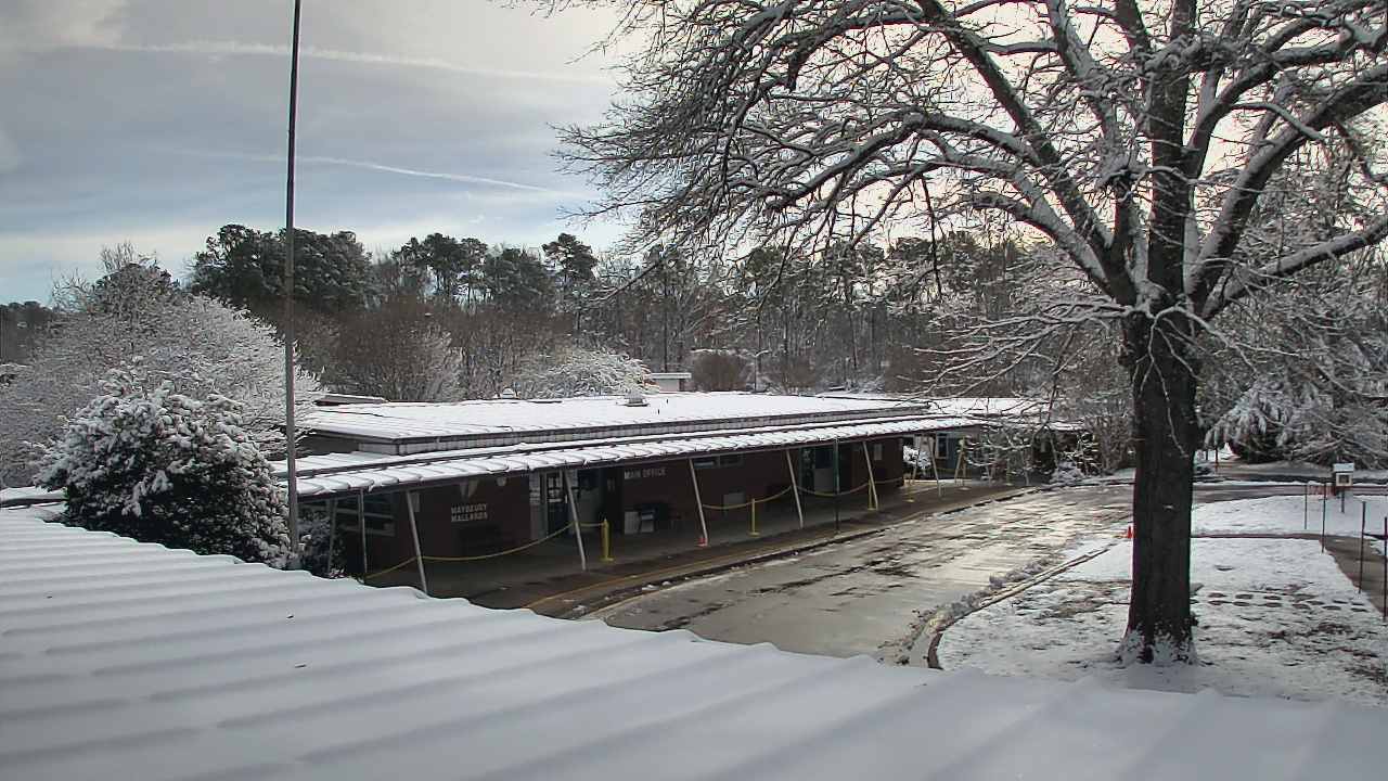 Thumbnail for current weather camera view from Maybeury ES in Tuckahoe, Virginia