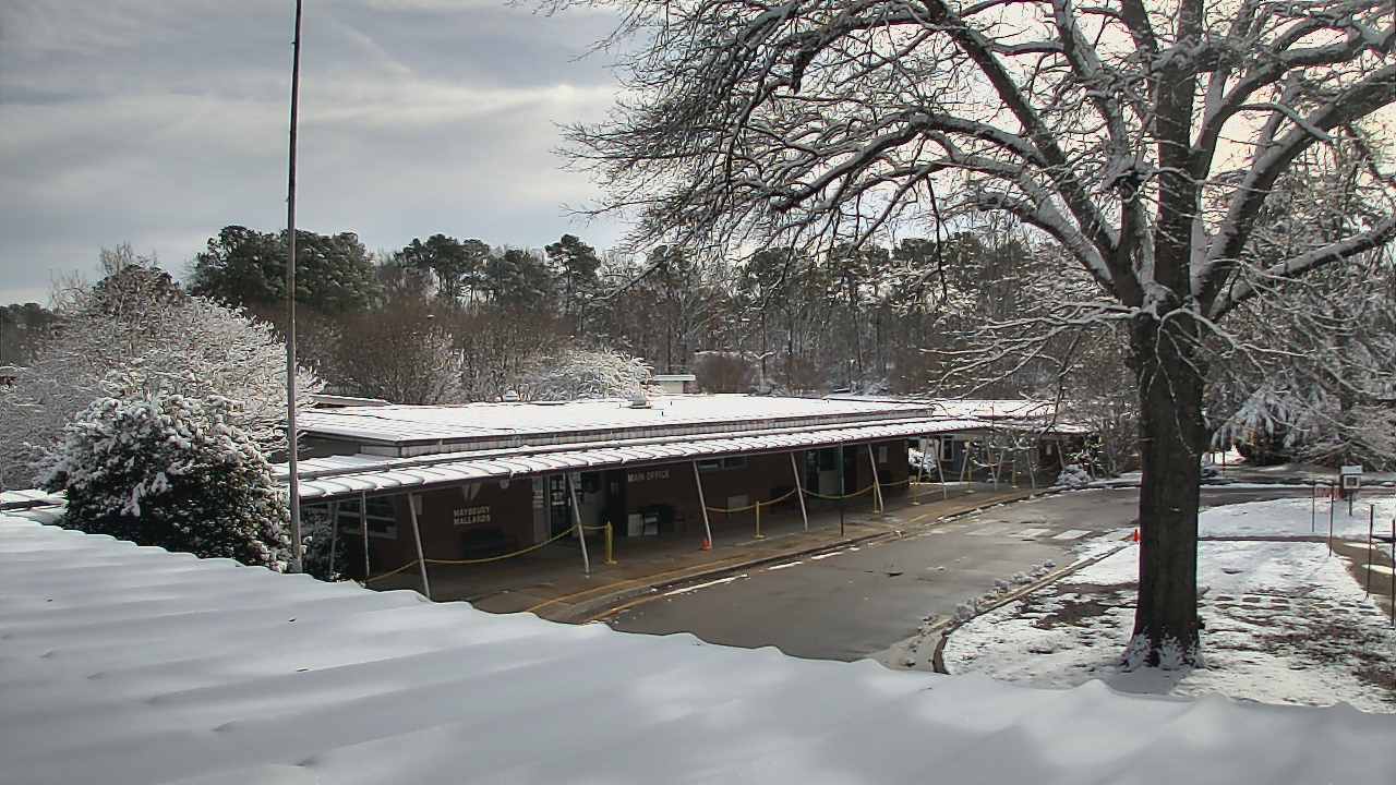Thumbnail for current weather camera view from Maybeury ES in Tuckahoe, Virginia