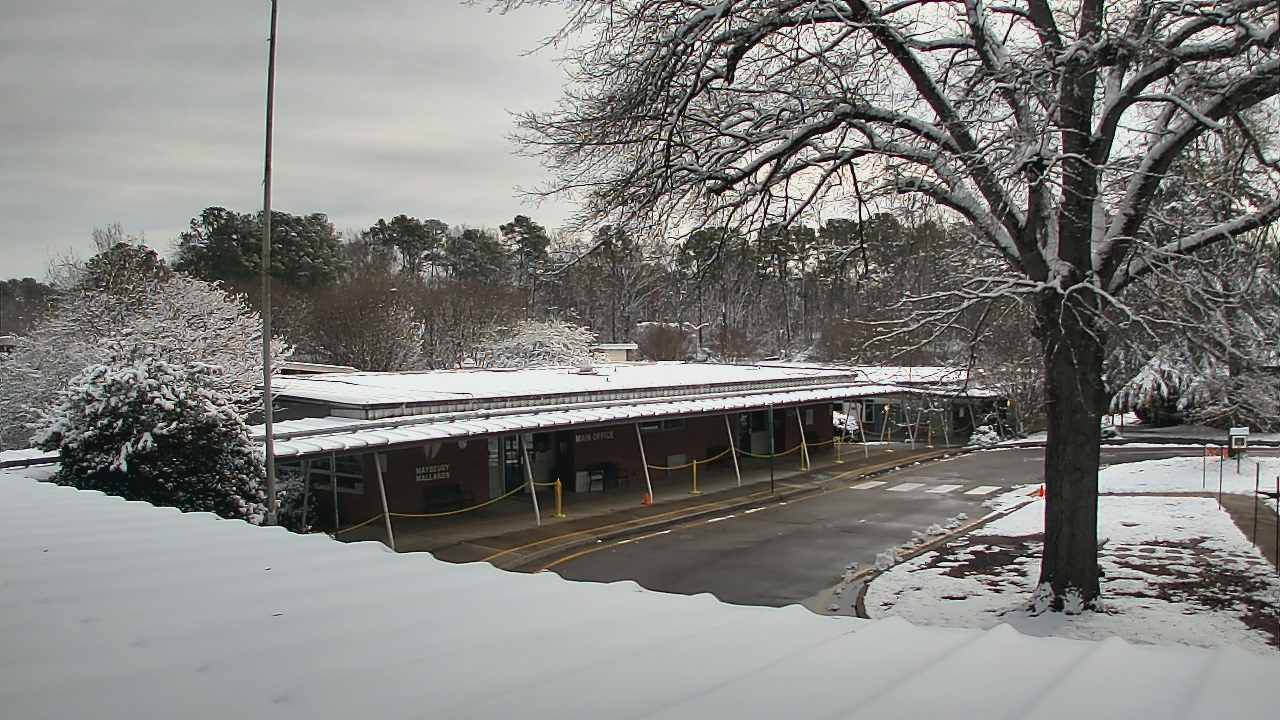 Thumbnail for current weather camera view from Maybeury ES in Tuckahoe, Virginia