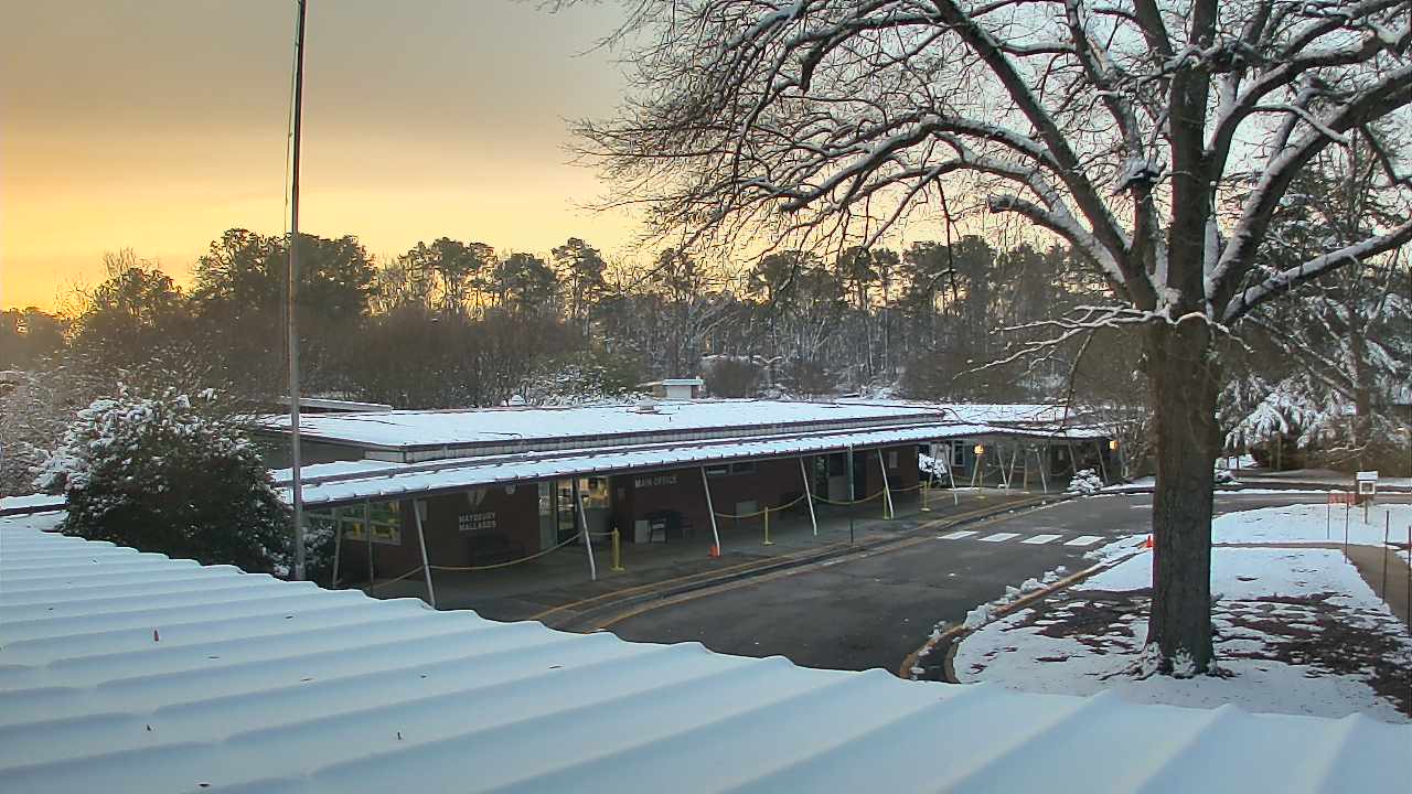 Thumbnail for current weather camera view from Maybeury ES in Tuckahoe, Virginia