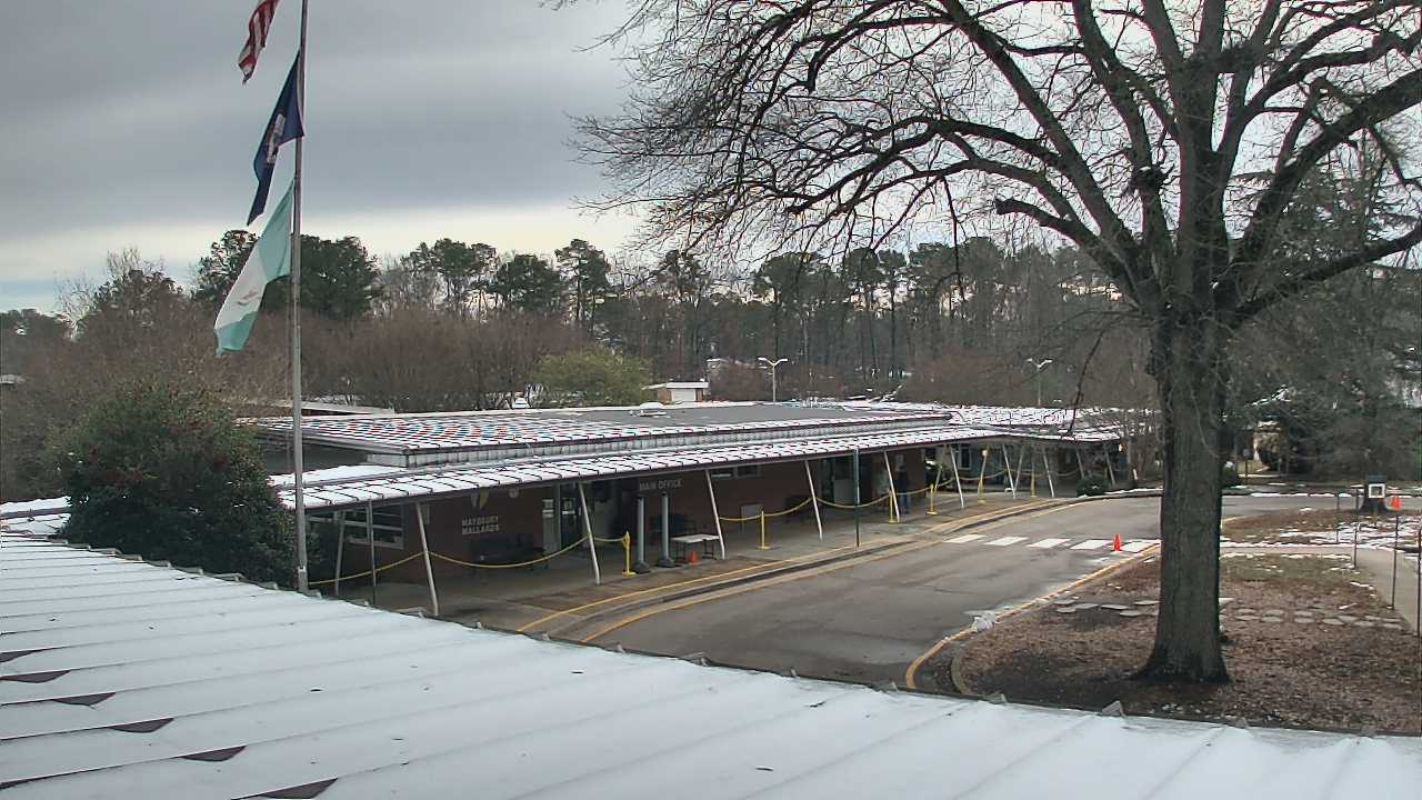 Thumbnail for current weather camera view from Maybeury ES in Tuckahoe, Virginia