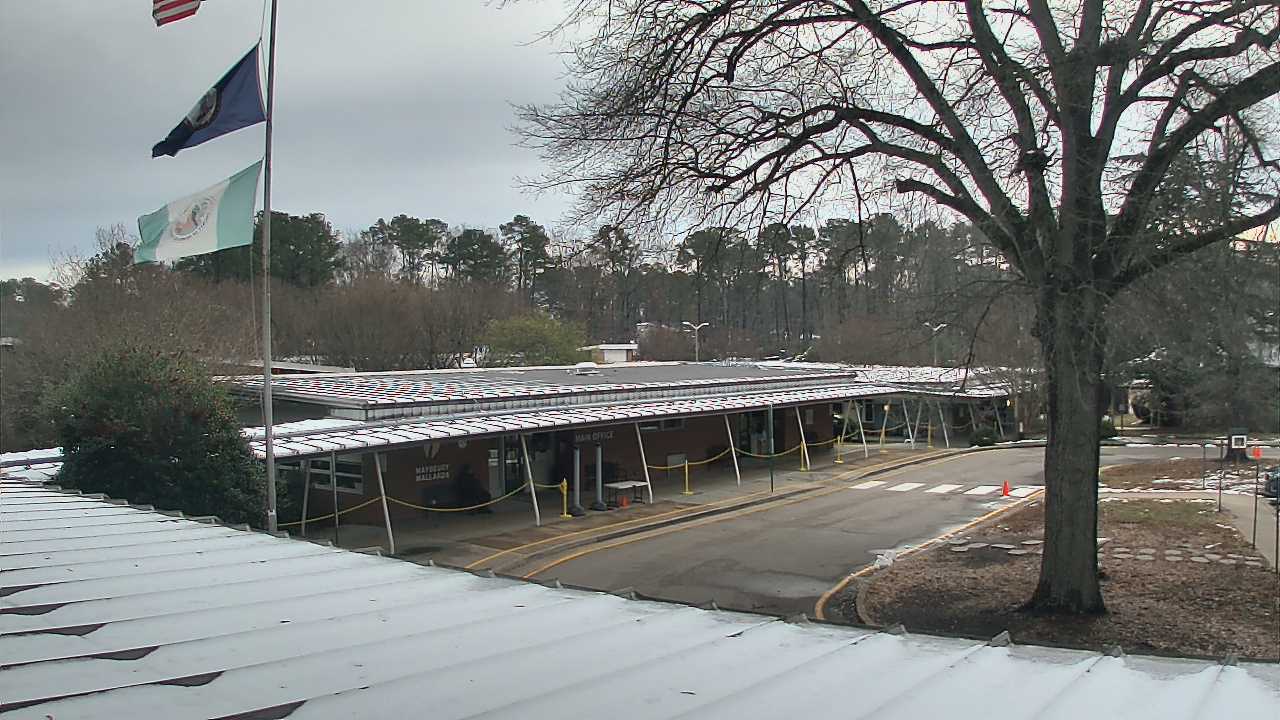 Thumbnail for current weather camera view from Maybeury ES in Tuckahoe, Virginia