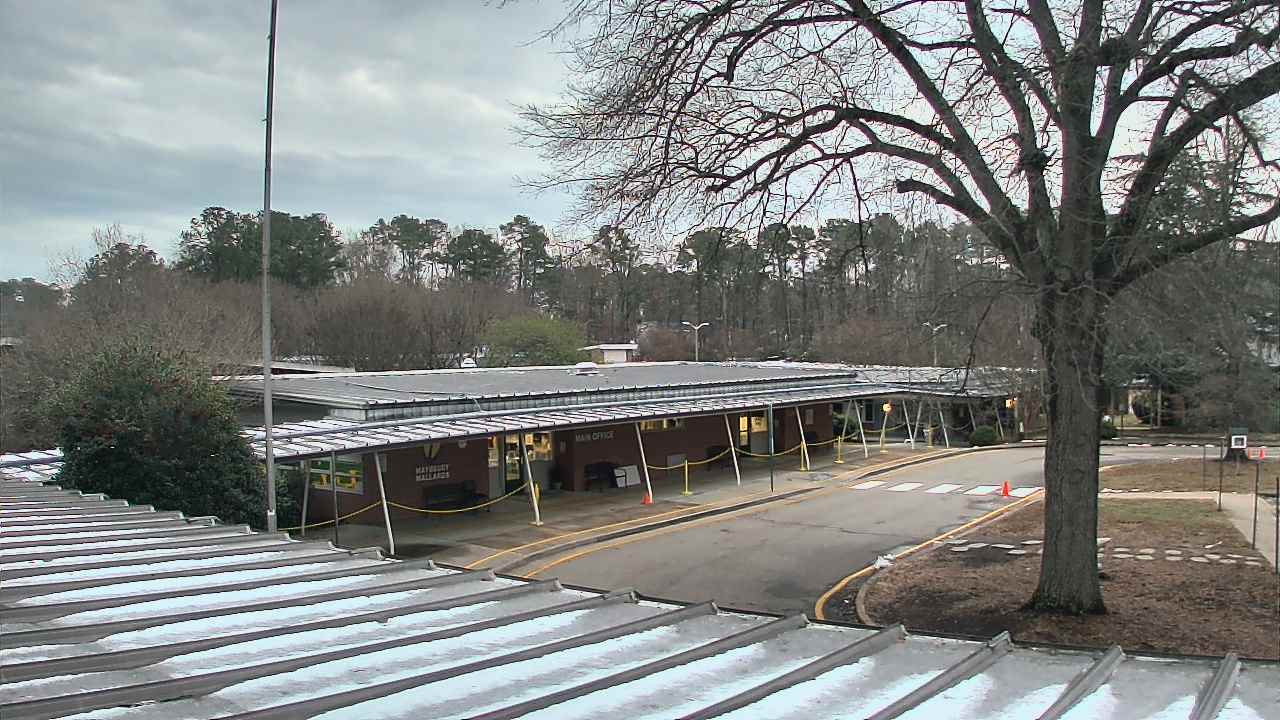 Thumbnail for current weather camera view from Maybeury ES in Tuckahoe, Virginia