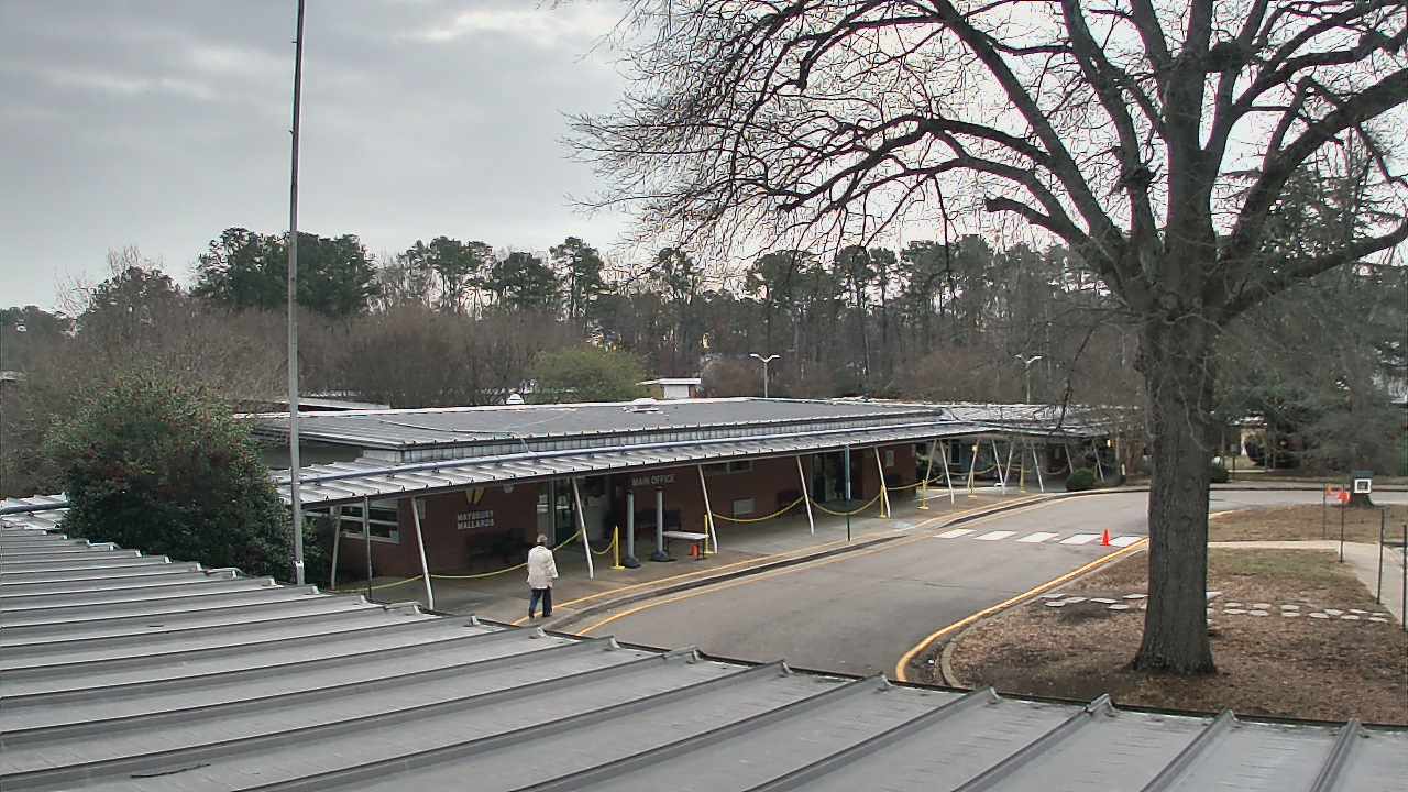 Thumbnail for current weather camera view from Maybeury ES in Tuckahoe, Virginia