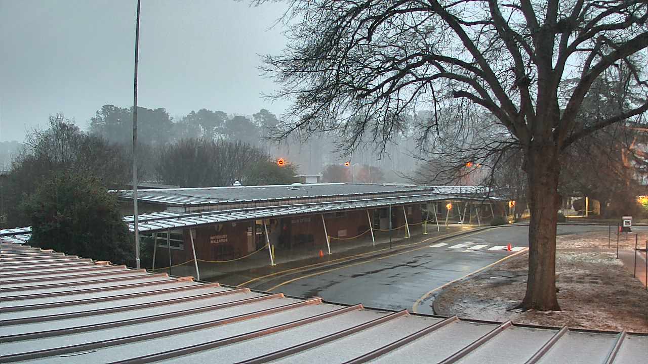 Thumbnail for current weather camera view from Maybeury ES in Tuckahoe, Virginia