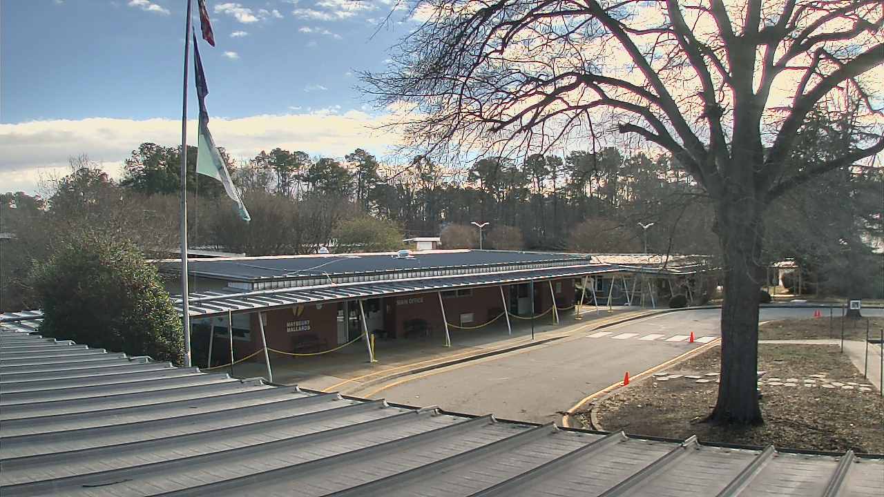 Thumbnail for current weather camera view from Maybeury ES in Tuckahoe, Virginia