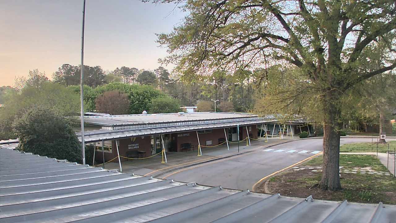 Thumbnail for current weather camera view from Maybeury ES in Tuckahoe, Virginia