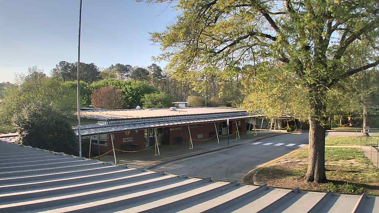 Thumbnail for current weather camera view from Maybeury ES in Tuckahoe, Virginia