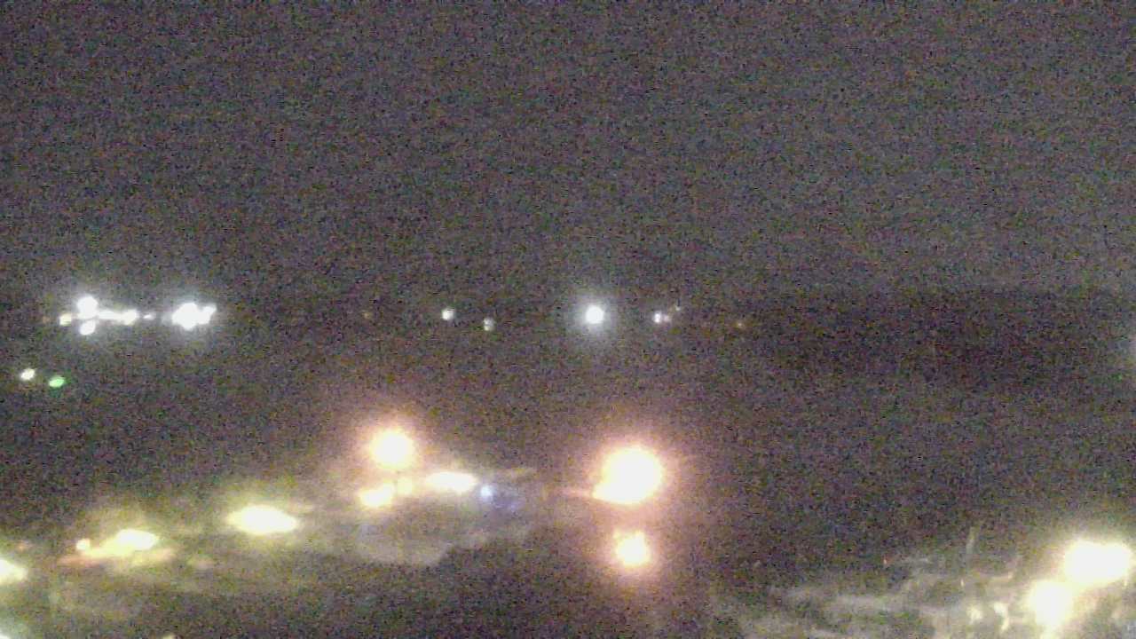 Thumbnail for current weather camera view from Emerald Coast Marine in Niceville, Florida