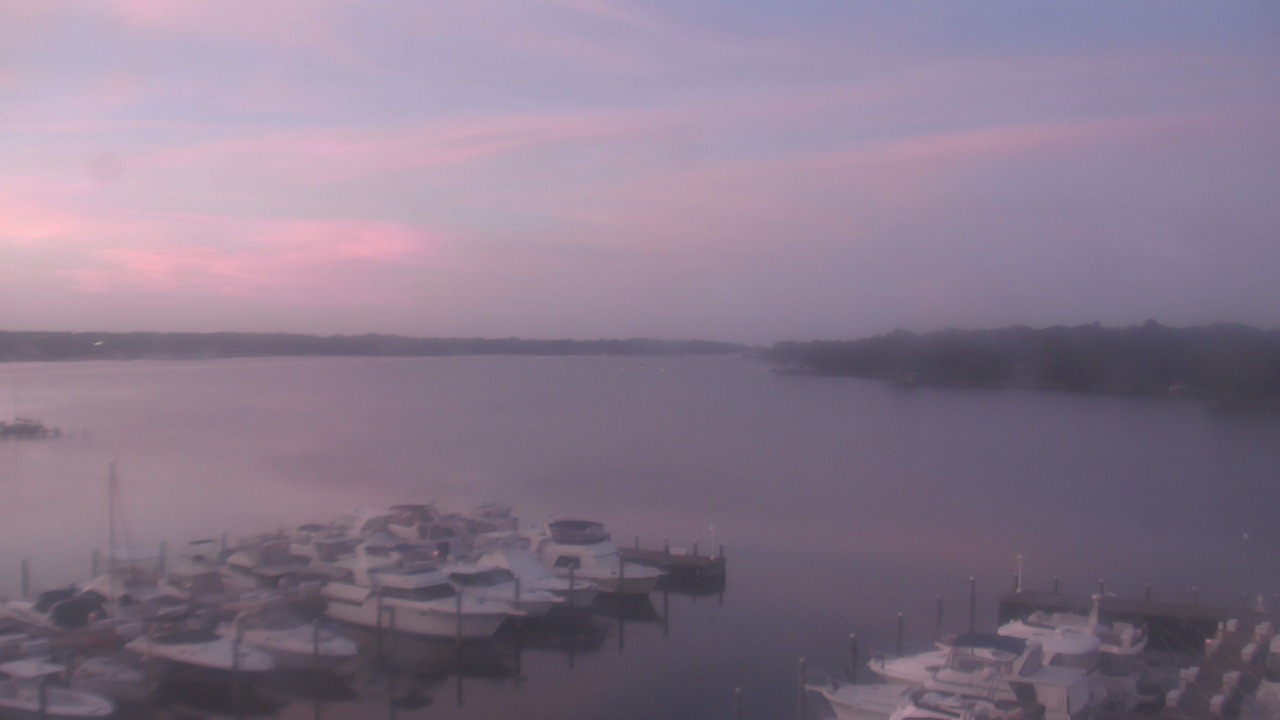 Thumbnail for current weather camera view from Emerald Coast Marine in Niceville, Florida