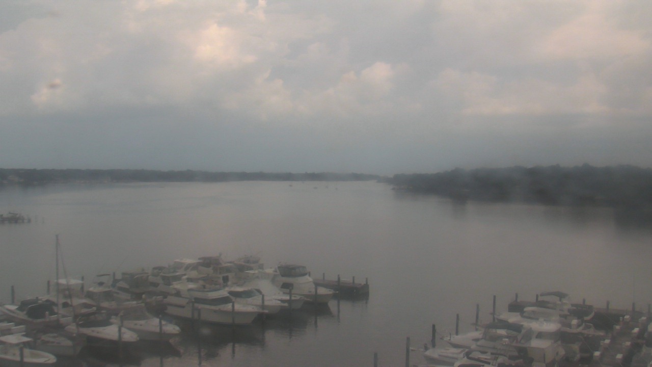 Thumbnail for current weather camera view from Emerald Coast Marine in Niceville, Florida