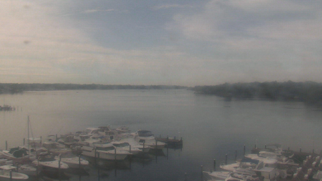 Thumbnail for current weather camera view from Emerald Coast Marine in Niceville, Florida