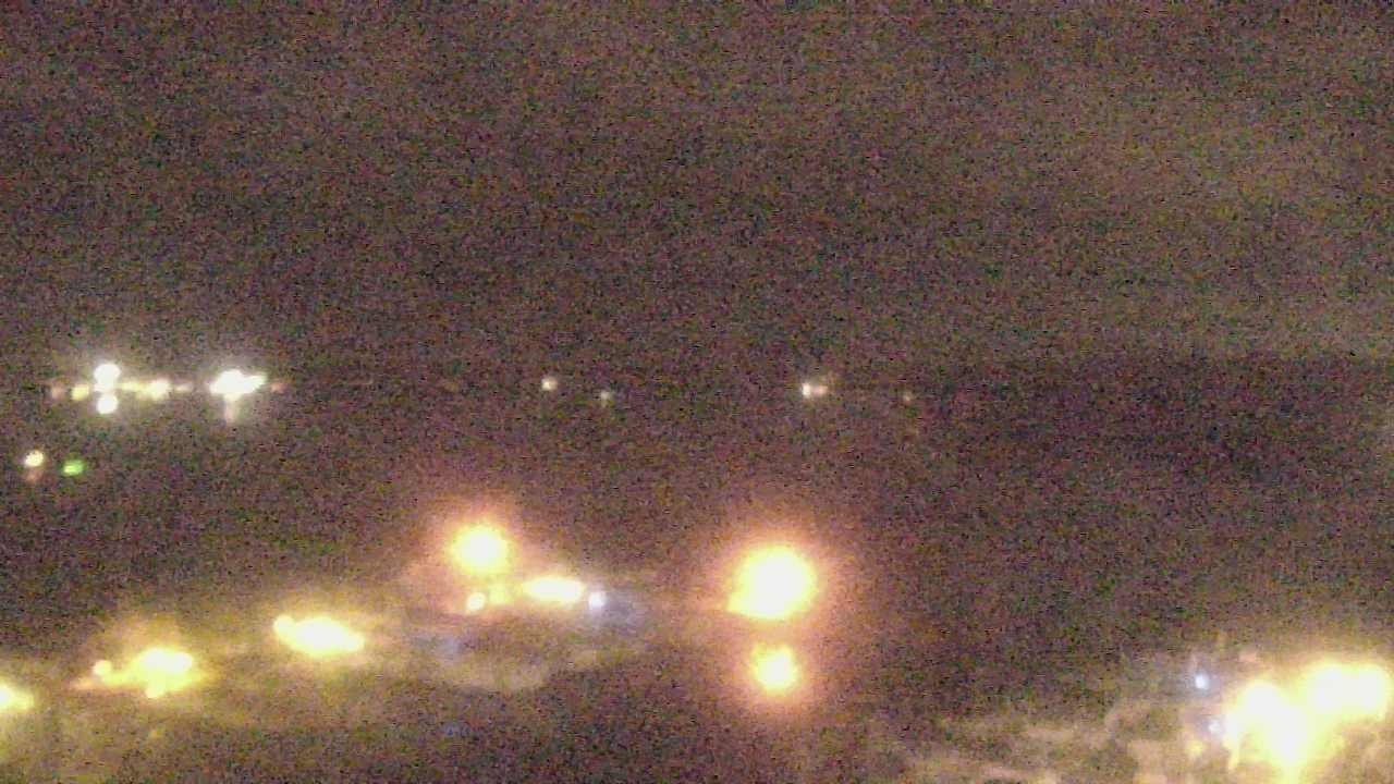 Thumbnail for current weather camera view from Emerald Coast Marine in Niceville, Florida