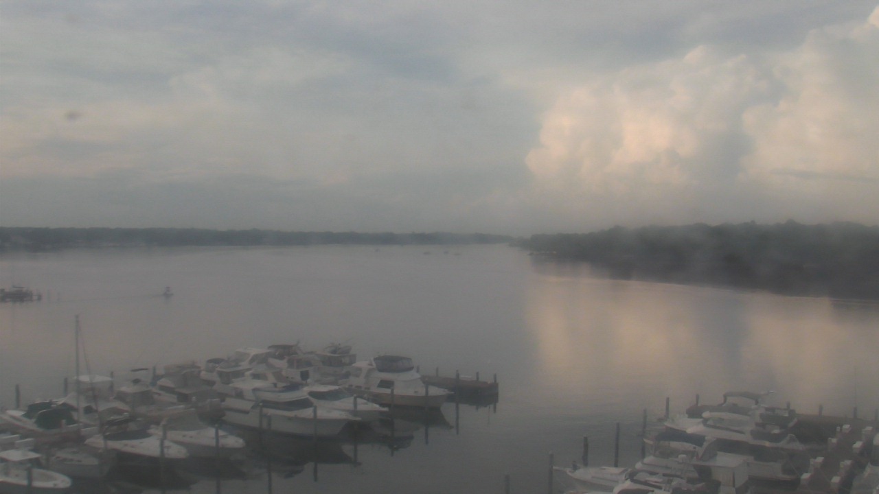 Thumbnail for current weather camera view from Emerald Coast Marine in Niceville, Florida