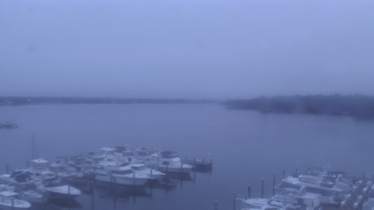 Thumbnail for current weather camera view from Emerald Coast Marine in Niceville, Florida