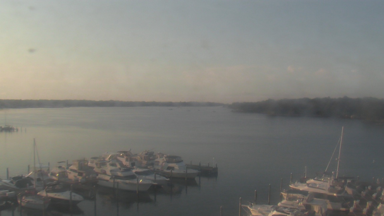 Thumbnail for current weather camera view from Emerald Coast Marine in Niceville, Florida