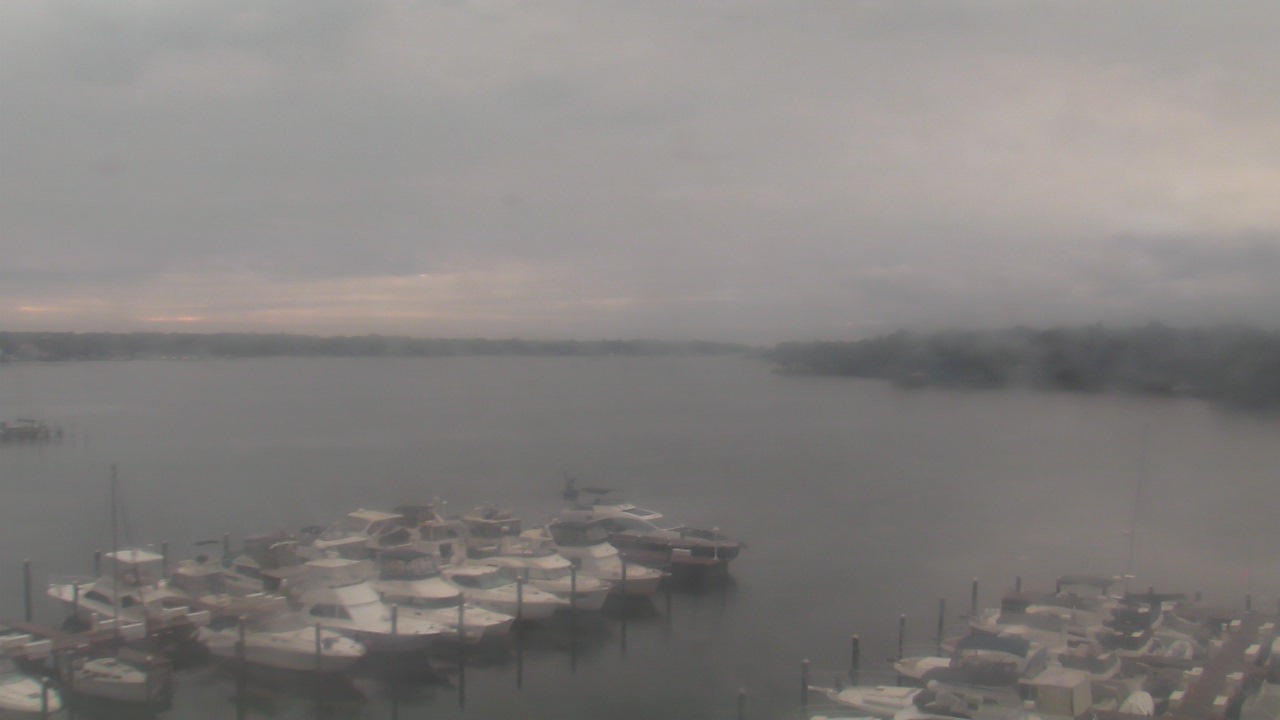 Thumbnail for current weather camera view from Emerald Coast Marine in Niceville, Florida