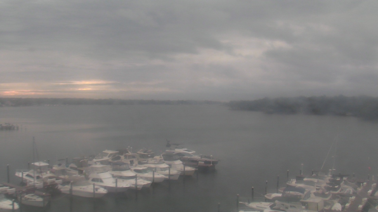 Thumbnail for current weather camera view from Emerald Coast Marine in Niceville, Florida