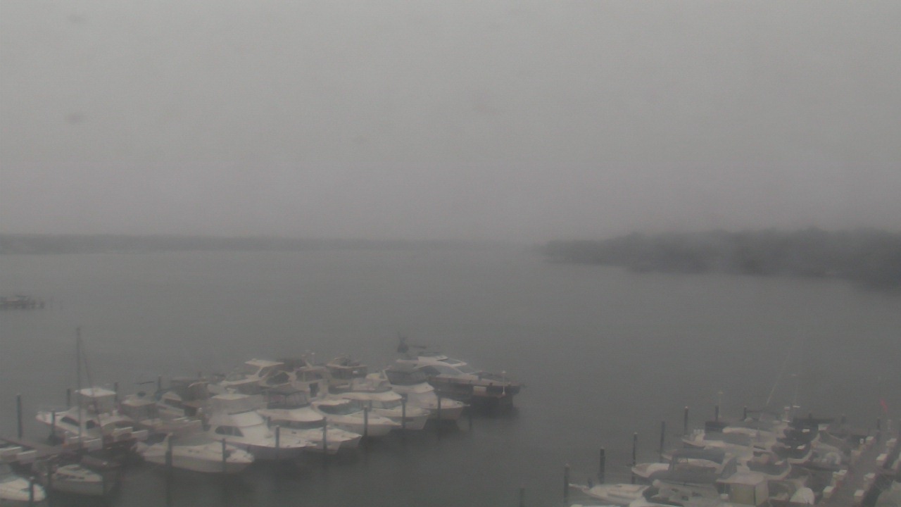 Thumbnail for current weather camera view from Emerald Coast Marine in Niceville, Florida