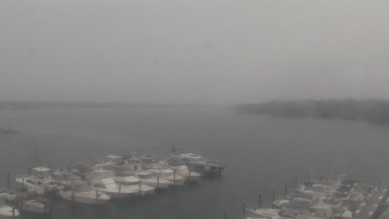 Thumbnail for current weather camera view from Emerald Coast Marine in Niceville, Florida