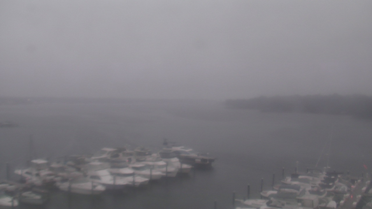 Thumbnail for current weather camera view from Emerald Coast Marine in Niceville, Florida