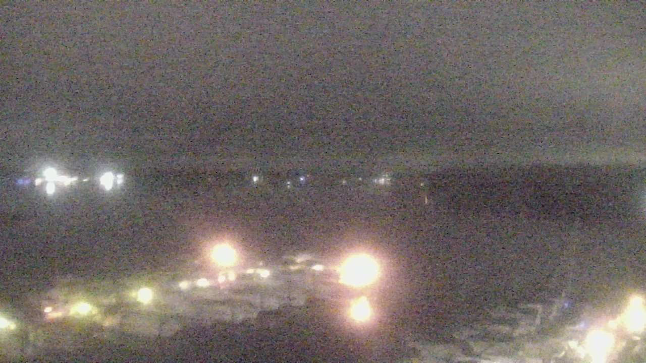 Thumbnail for current weather camera view from Emerald Coast Marine in Niceville, Florida