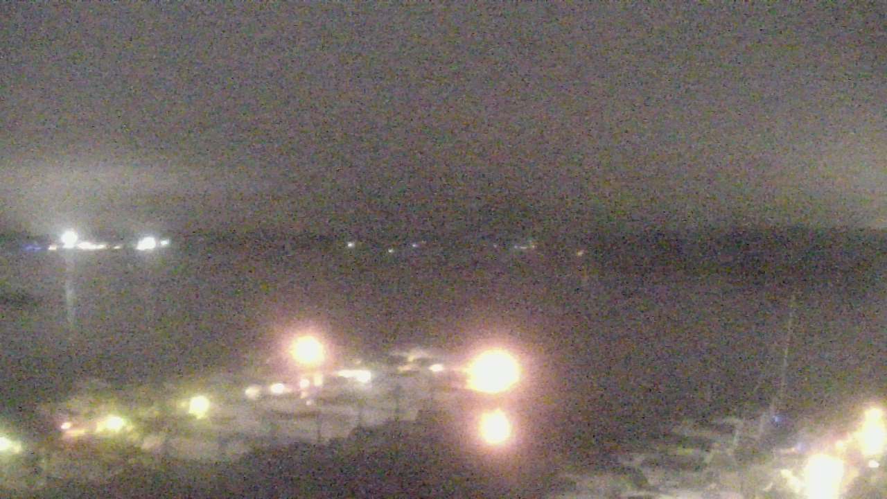 Thumbnail for current weather camera view from Emerald Coast Marine in Niceville, Florida