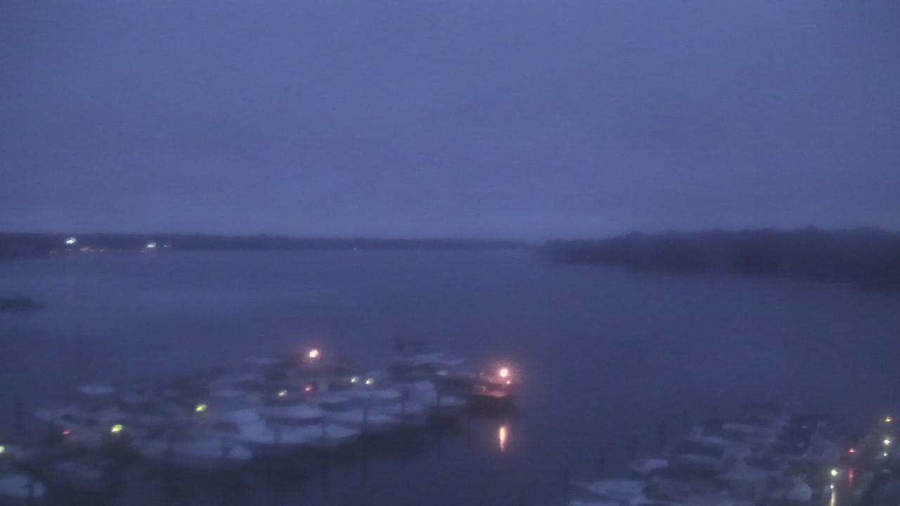 Thumbnail for current weather camera view from Emerald Coast Marine in Niceville, Florida