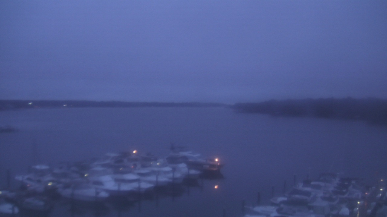 Thumbnail for current weather camera view from Emerald Coast Marine in Niceville, Florida